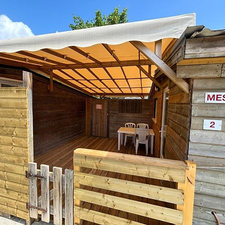 Camping Le Repos 생팔레쉬르메르 외부 사진