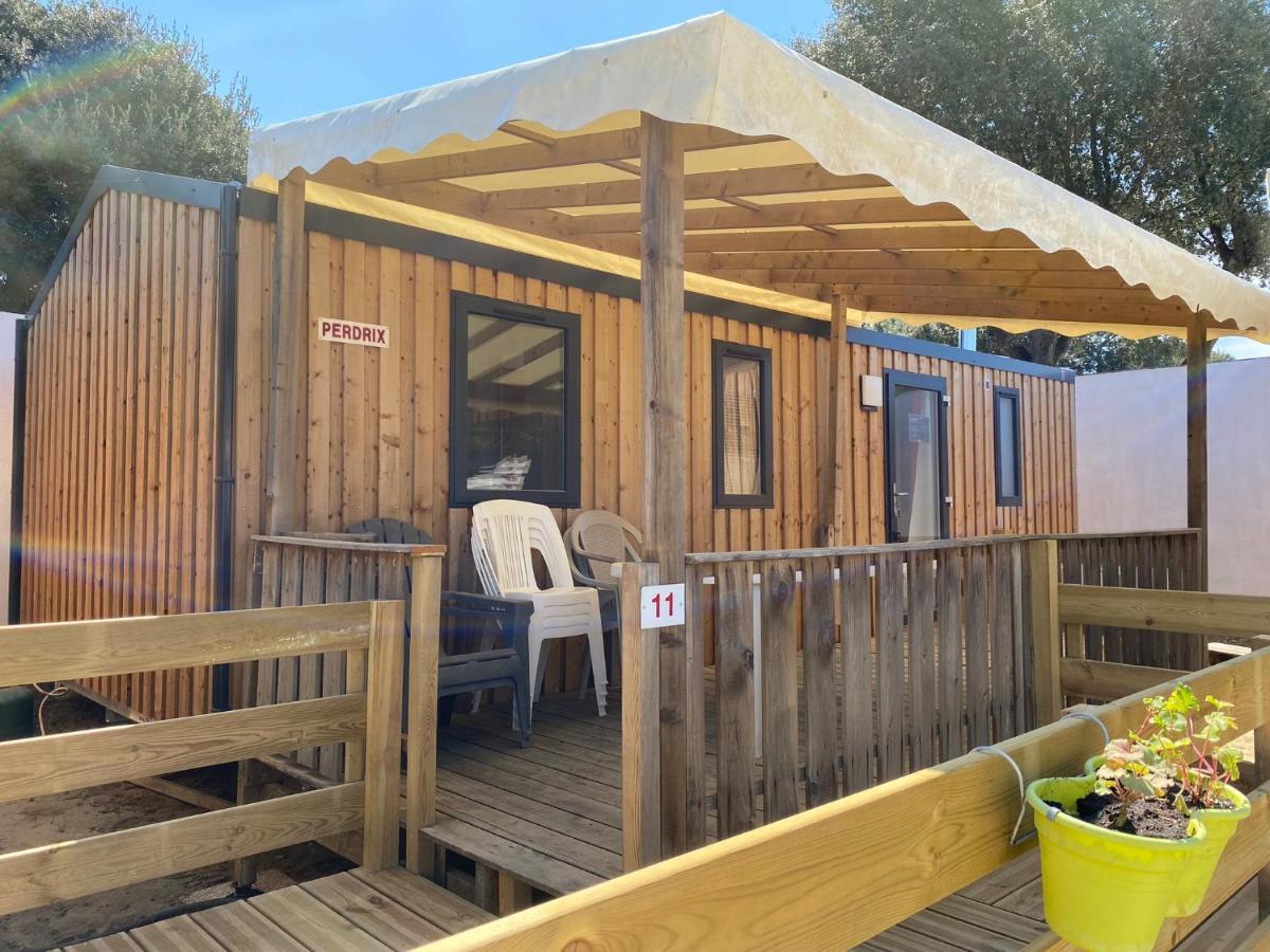 Camping Le Repos 생팔레쉬르메르 외부 사진